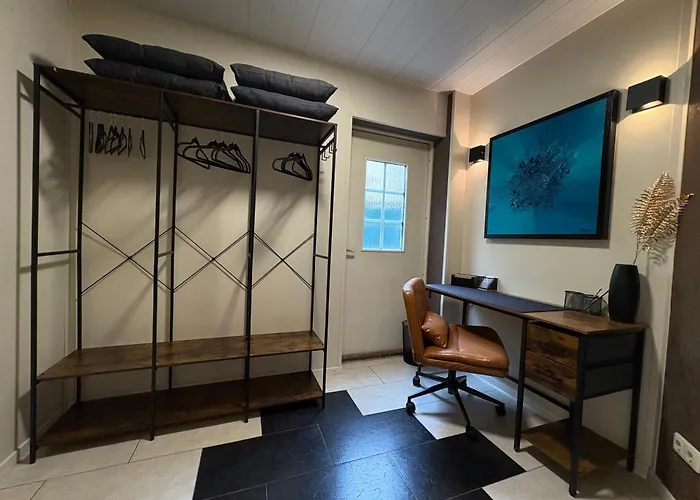 Apartment Neu Grosse Und Gemuetliche In I Kamin I Ruhige Sonnenterrasse I Parkplatz Kostenfrei