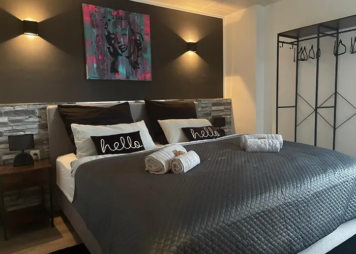 Apartment Neu Grosse Und Gemuetliche In I Kamin I Ruhige Sonnenterrasse I Parkplatz Kostenfrei