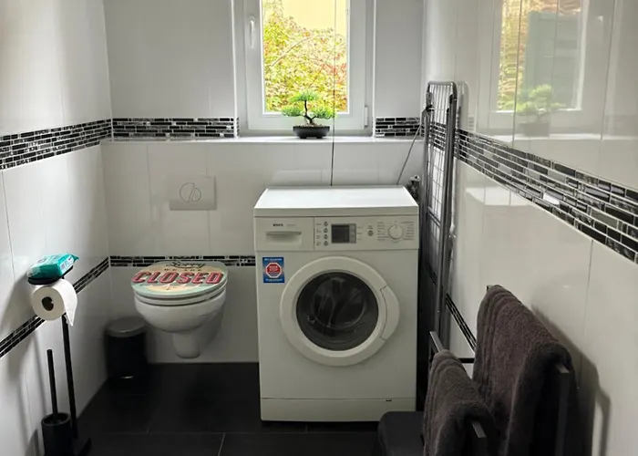 Apartamento Neu Große Und Gemütliche In I Kamin I Ruhige Sonnenterrasse I Parkplatz Kostenfrei *