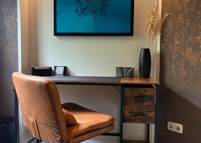 Neu Große Und Gemütliche In I Kamin I Ruhige Sonnenterrasse I Parkplatz Kostenfrei