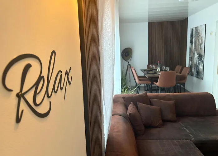 Neu Grosse Und Gemuetliche In I Kamin I Ruhige Sonnenterrasse I Parkplatz Kostenfrei Apartman *